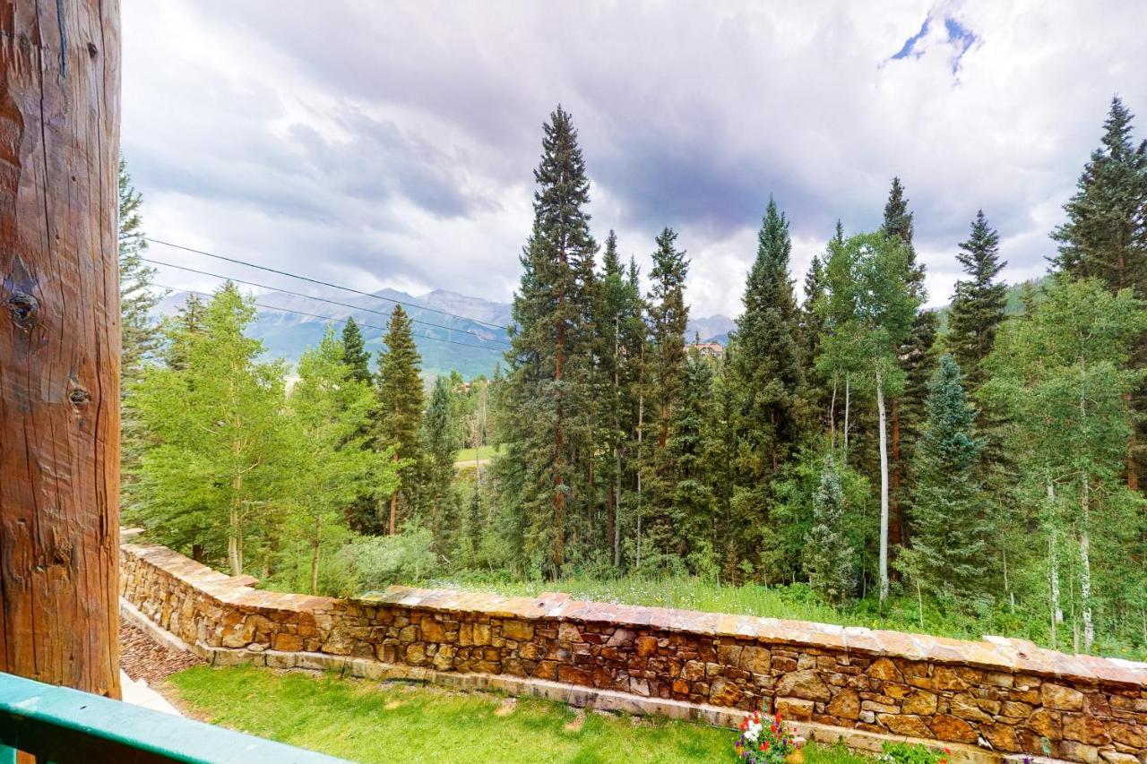 Mountain Lodge Telluride Room photo